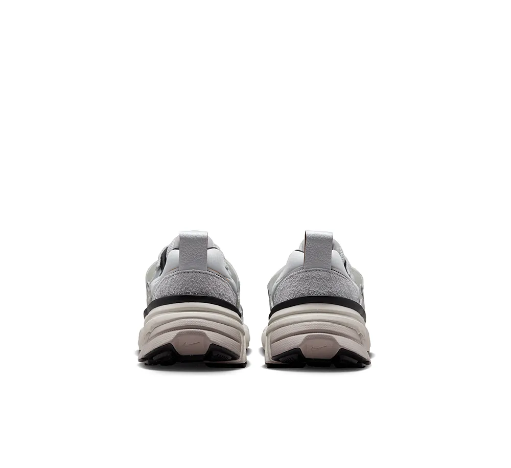 Womens Nike V2K Run